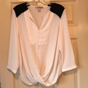 Long sleeved black and cream top
